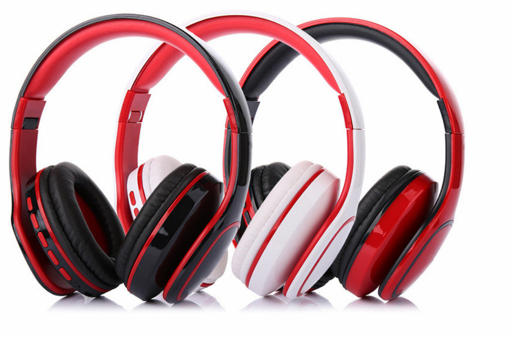 05 無線藍牙重低音立體聲折疊頭戴式 電腦手機通用FG-78